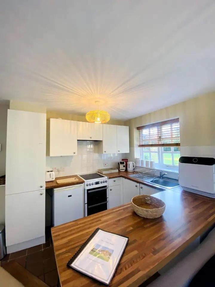 The Willow Studio - Peaceful Retreat Near Whitstable Seaside Faversham Ngoại thất bức ảnh